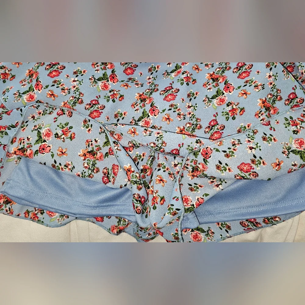 NWT allison + kelly Long Sleeve Dress w/built-in Shorts Floral Blue Casual - Sz6 - Picture 5 of 6